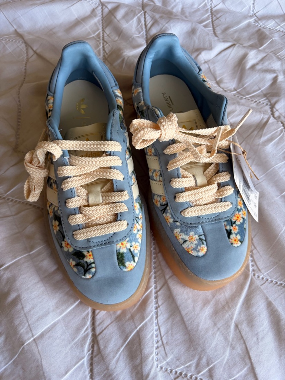 Adidas Samba Women’s Light Blue Floral Lace-Up Sneakers with Cream Laces - Picture 2 of 5